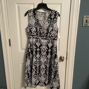 Croft&Barrow black and white dress